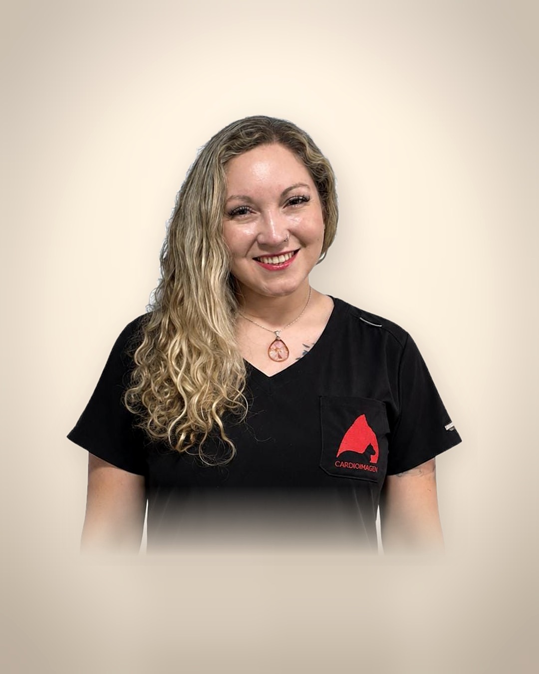 Dra. Daniela Pinto, Médica veterinaria de CardioImagen